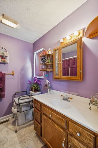 111 Eldon Dr, Manchester, TN 37355