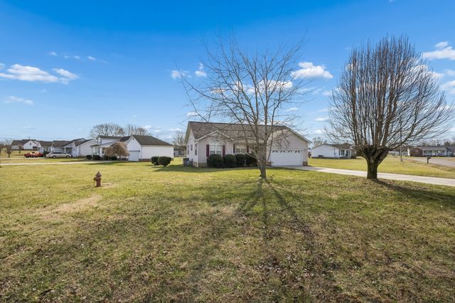 111 Eldon Dr, Manchester, TN 37355
