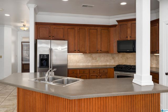 629 WHITE STONE WAY, Hoover, AL 35226