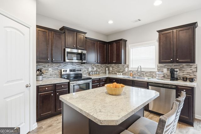 592 Willow Springs Drive, Dallas, GA 30132