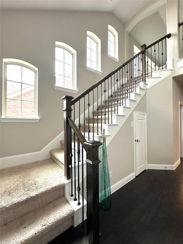 408 Palamedes Street, Lewisville, TX 75056