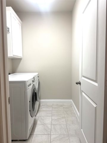 408 Palamedes Street, Lewisville, TX 75056