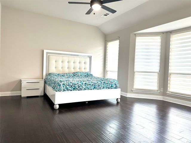 408 Palamedes Street, Lewisville, TX 75056