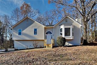 42 Breckenridge Drive, Powder Springs, GA 30127