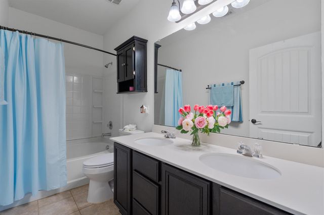 8824 Stambourne ST, Austin, TX 78747