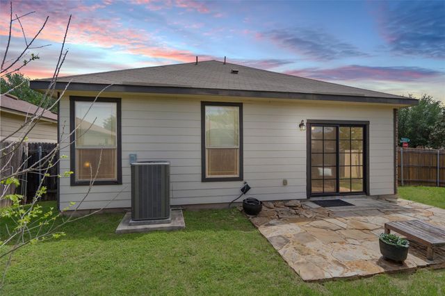 8824 Stambourne ST, Austin, TX 78747