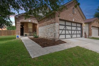 8824 Stambourne ST, Austin, TX 78747