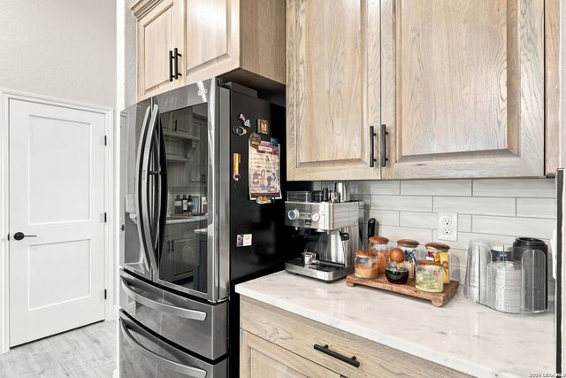 100 RANGER PT, Adkins, TX 78101