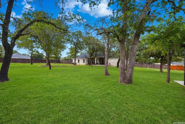 100 RANGER PT, Adkins, TX 78101