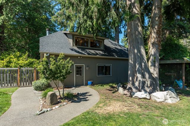 6818 Gibralter Place, Anacortes, WA 98221