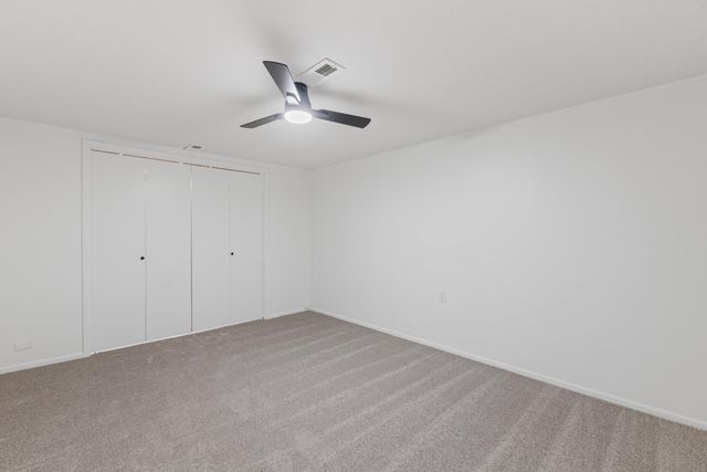 1392 N Peterson St, Wichita, KS 67212