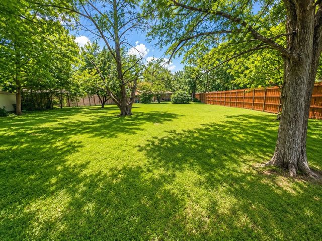 4708 Dove Creek Way, Dallas, TX 75232
