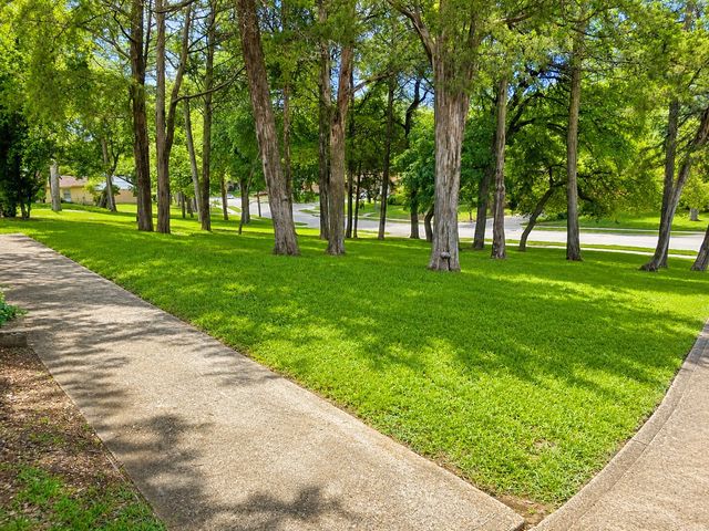 4708 Dove Creek Way, Dallas, TX 75232