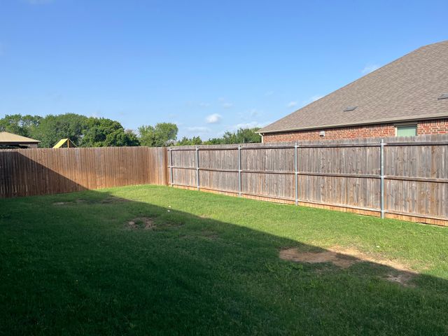 3217 Shady Brook Lane, Aubrey, TX 76227