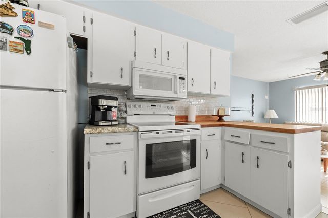 55 FEDERAL LN, Palm Coast, FL 32137