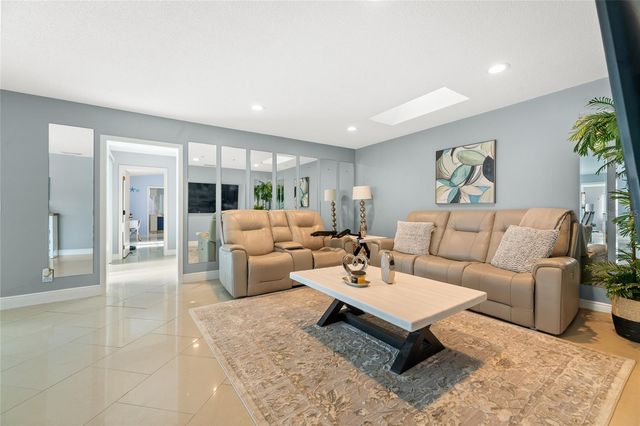 55 FEDERAL LN, Palm Coast, FL 32137