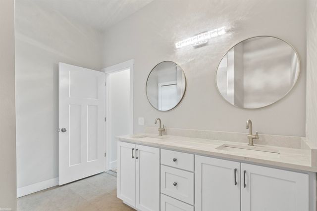 48365 Applegrove Lane 14, New Baltimore, MI 48051