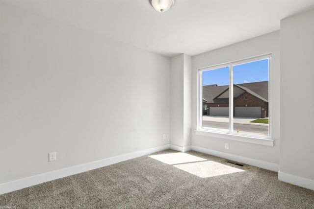 48365 Applegrove Lane 14, New Baltimore, MI 48051