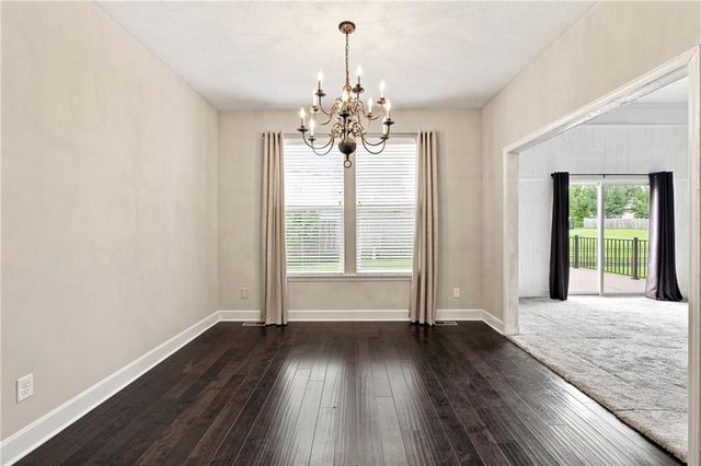 4817 SW Marguerite Street, Blue Springs, MO 64015