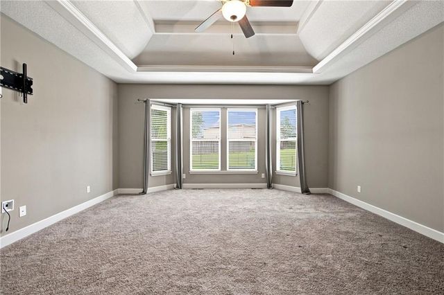 4817 SW Marguerite Street, Blue Springs, MO 64015