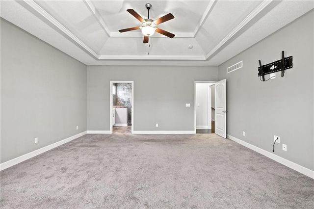 4817 SW Marguerite Street, Blue Springs, MO 64015