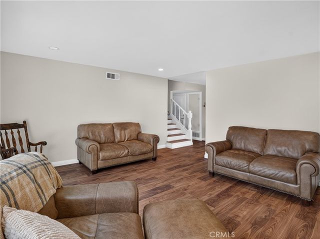 1506 Eudora Ave, Wilmington, CA 90744