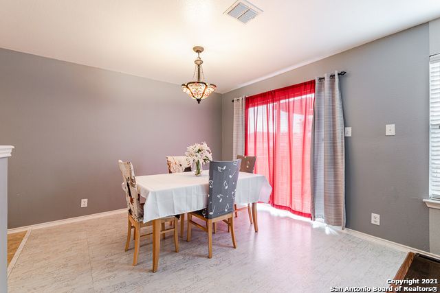 2719 Moon Rock, Converse, TX 78109