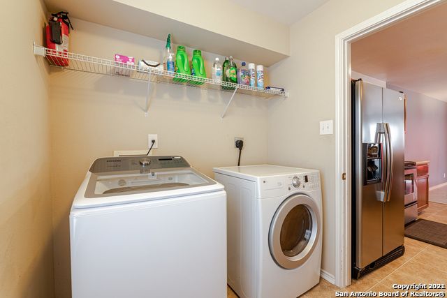 2719 Moon Rock, Converse, TX 78109