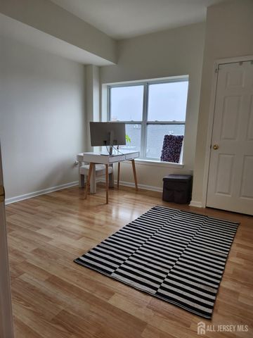 358 Rector Street 705, Perth Amboy, NJ 08861
