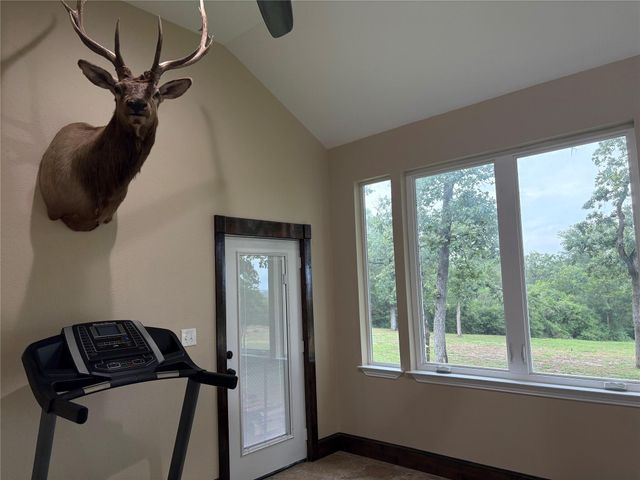 8595 Jared Road, Bellville, TX 77418