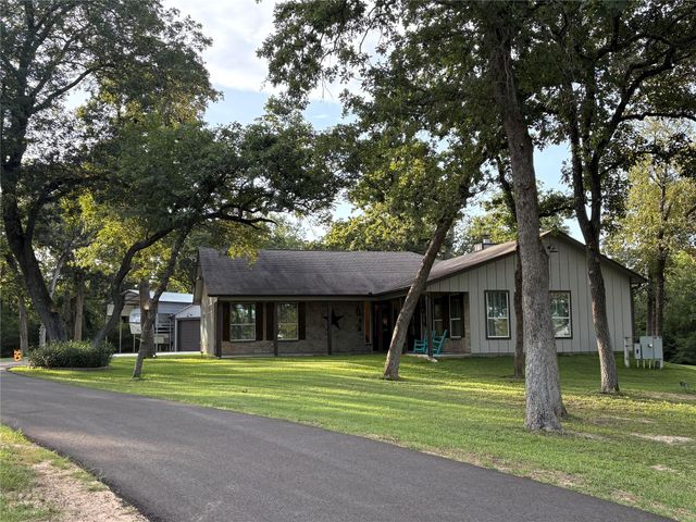 8595 Jared Road, Bellville, TX 77418