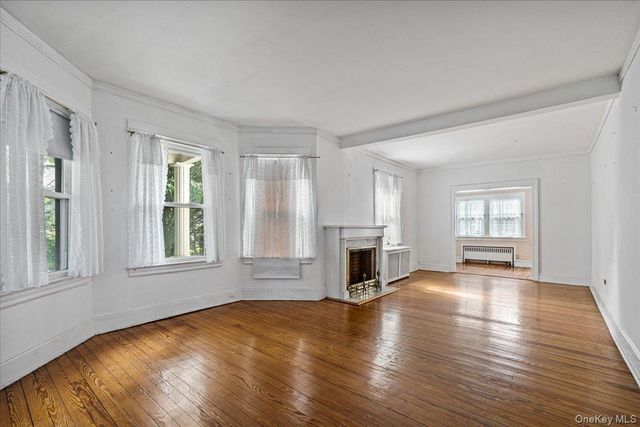 169 S Park Avenue, Rockville Centre, NY 11570