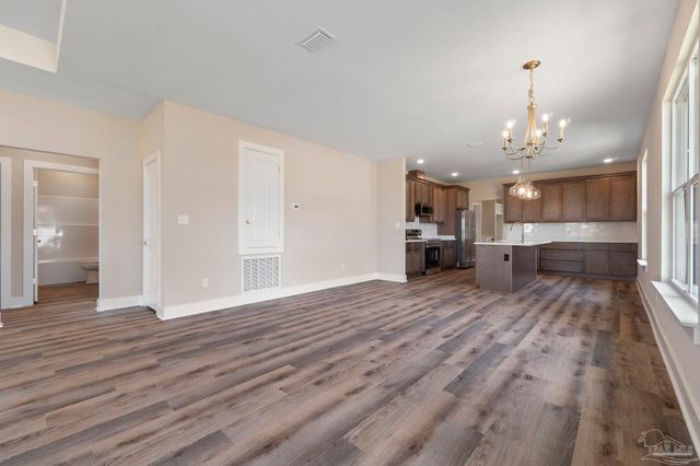 4931 Horace Lunsford Rd, Pace, FL 32570