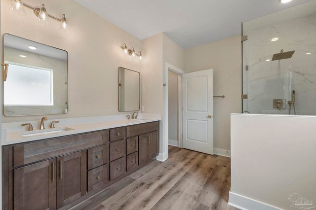 4931 Horace Lunsford Rd, Pace, FL 32570