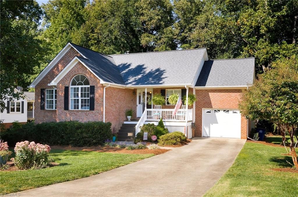 6080 Yeaton Glen Drive, Winston-salem, NC 27107