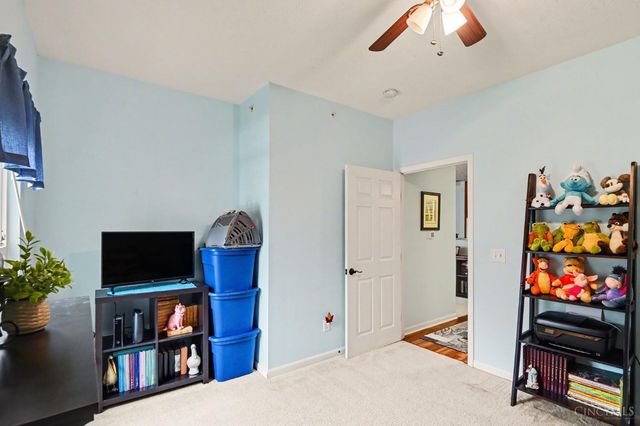 5401 Michelles Oak Court, Green Twp, OH 45238