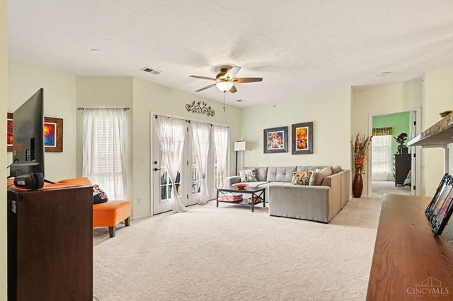 5401 Michelles Oak Court, Green Twp, OH 45238