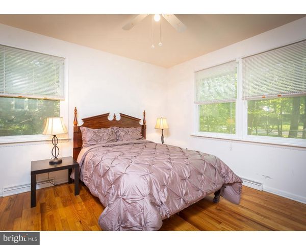 1600 SHIPLEY RD, Wilmington, DE 19803