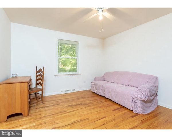 1600 SHIPLEY RD, Wilmington, DE 19803