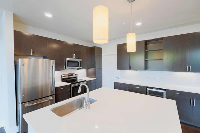 4800 Steiner Ranch BLVD 20-002, Austin, TX 78732