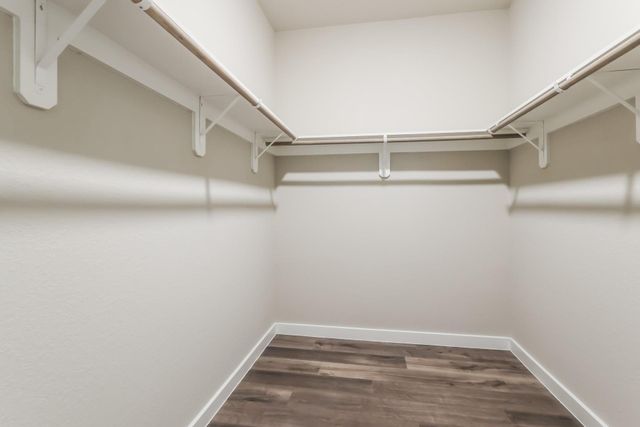 381 N Centro Circle, Shenandoah, TX 77385