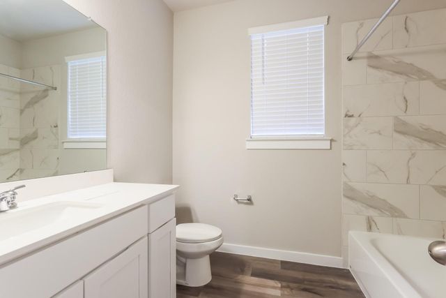 381 N Centro Circle, Shenandoah, TX 77385