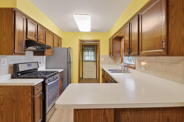 5961 Hayes Place, Merrillville, IN 46410