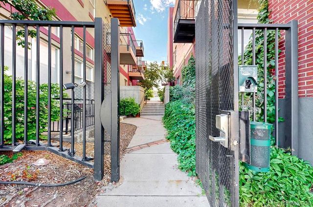 1521 Central Street 2D, Denver, CO 80211