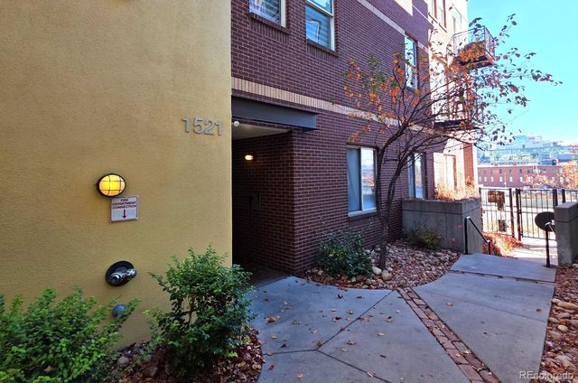 1521 Central Street 2D, Denver, CO 80211