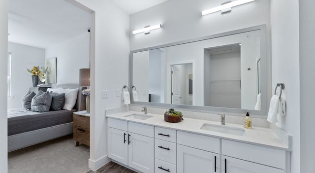 3800 W Lamberth Road 301, Sherman, TX 75092