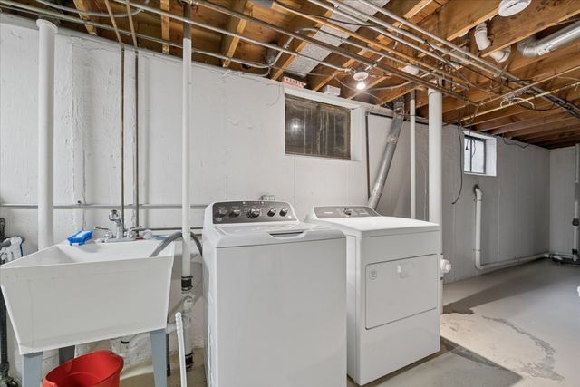 26 S Rohlwing Road, Palatine, IL 60074