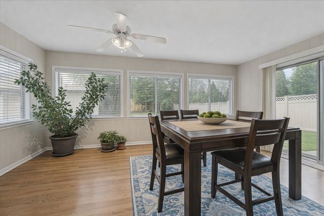 26 S Rohlwing Road, Palatine, IL 60074