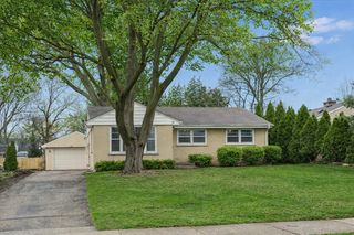 26 S Rohlwing Road, Palatine, IL 60074