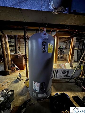 48330 206th Street, Lake Crystal, MN 56001